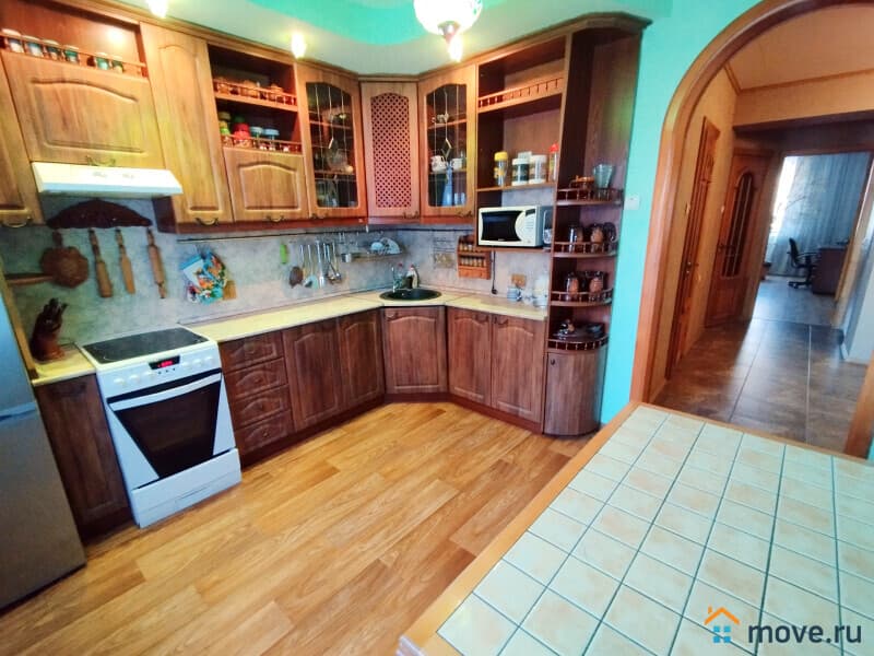 3-комн. квартира, 90 м²