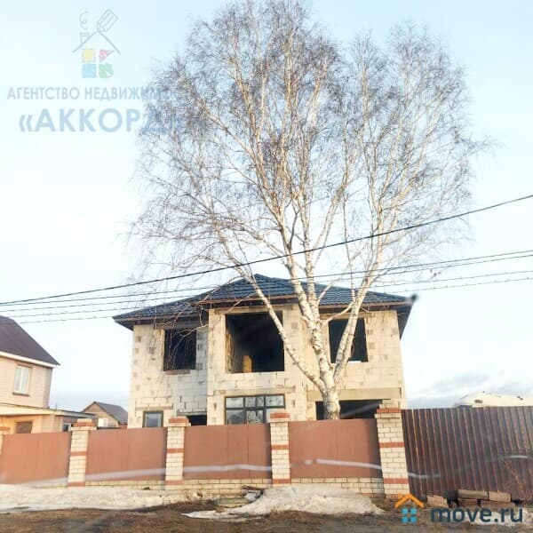 дом, 203.4 м²