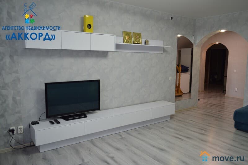 таунхаус, 240 м²