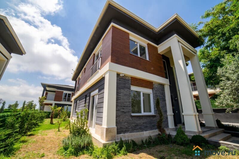 вилла, 350 м², 6 соток