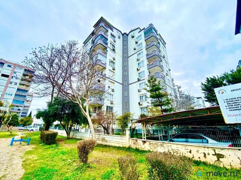 4-комн. квартира, 180 м²