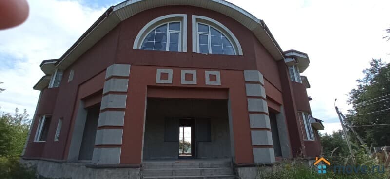 особняк, 930 м², 15 соток