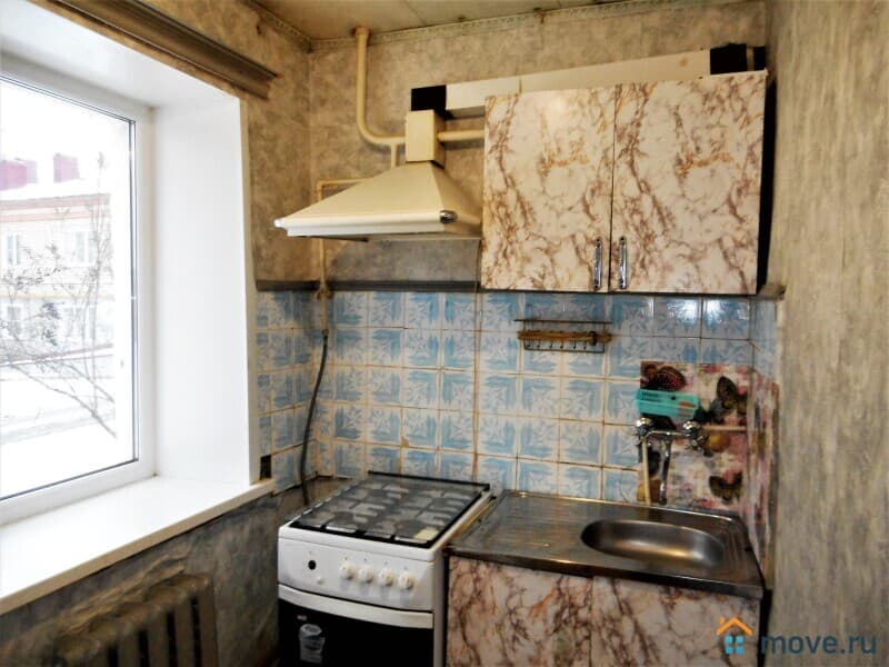3-комн. квартира, 49.3 м²