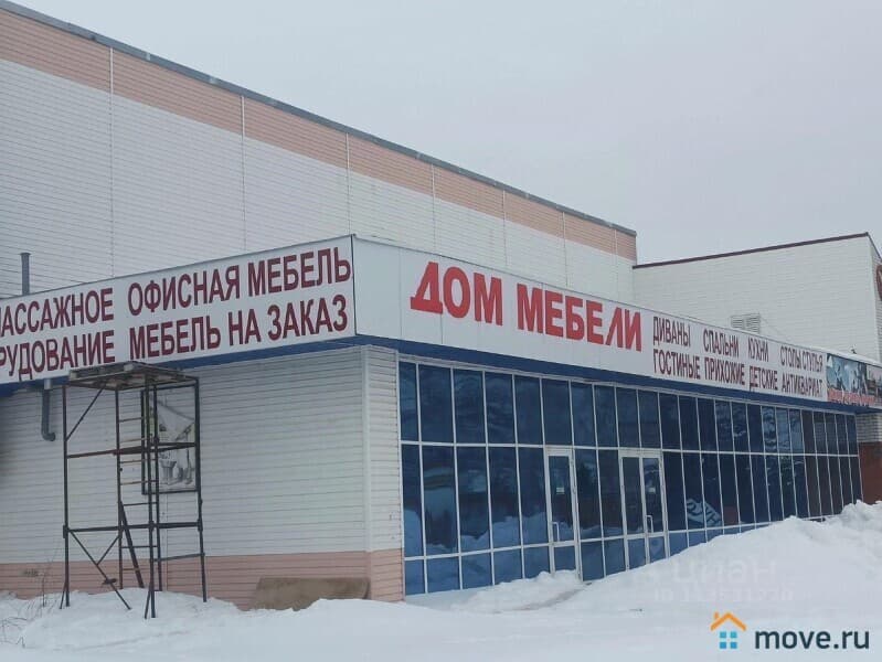 торговое помещение, 1500 м²