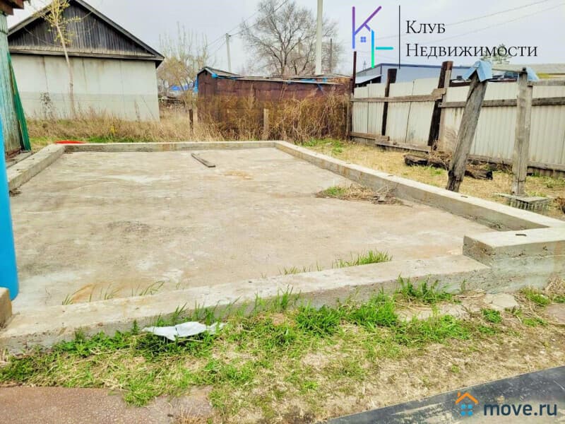 дом, 27.9 м²