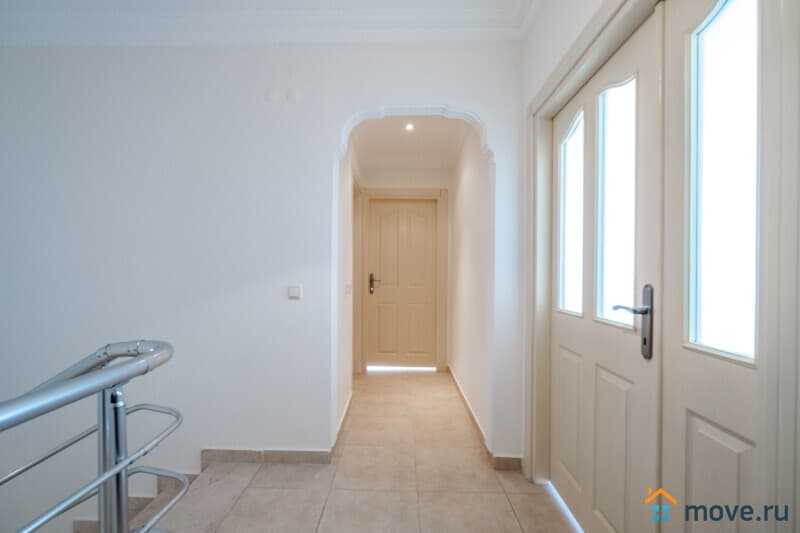 4-комн. квартира, 182 м²