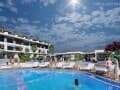 Продаем двухкомнатную квартиру, 76 м², этаж 1 из 3. Фото 1