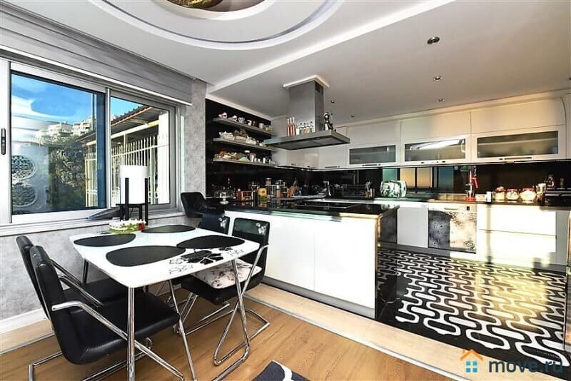 вилла, 250 м², 2 сотки