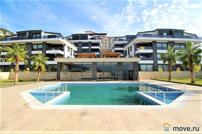 6-комн. квартира, 238 м²
