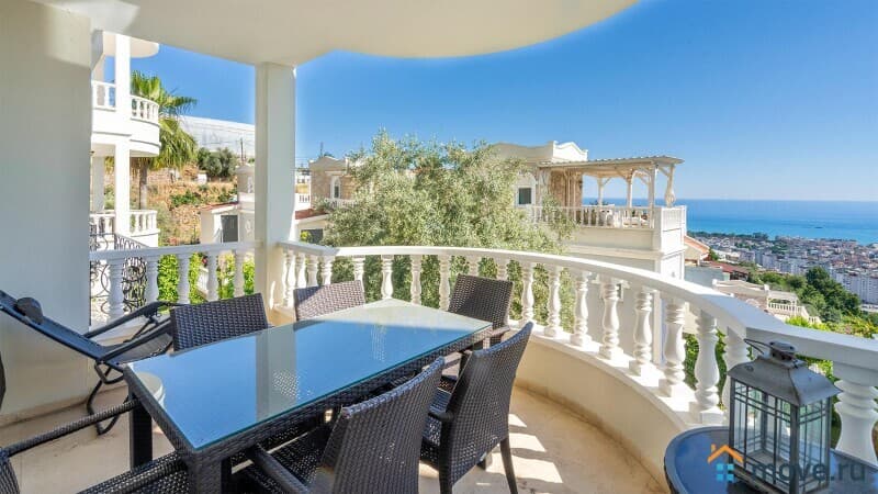 3-комн. квартира, 110 м²