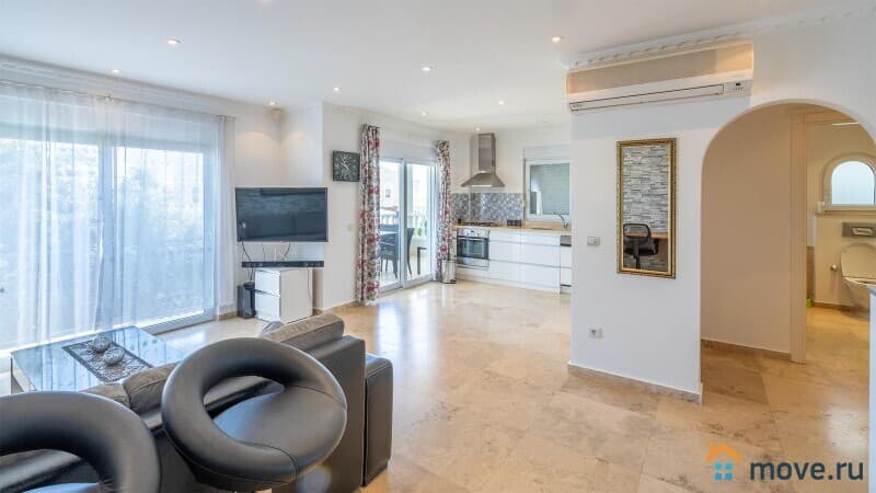 3-комн. квартира, 110 м²