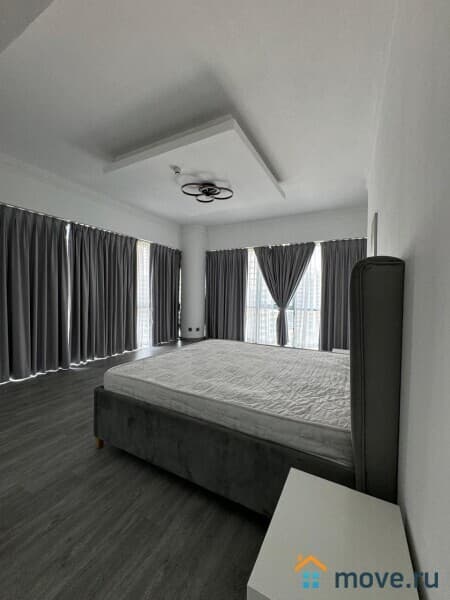 4-комн. апартаменты, 163.2 м²