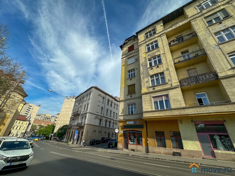 3-комн. квартира, 100 м²