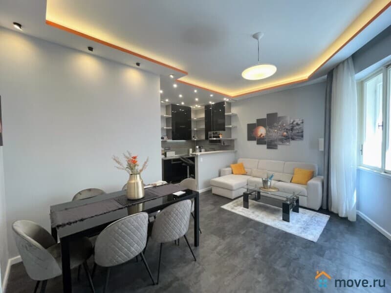 3-комн. квартира, 77 м²