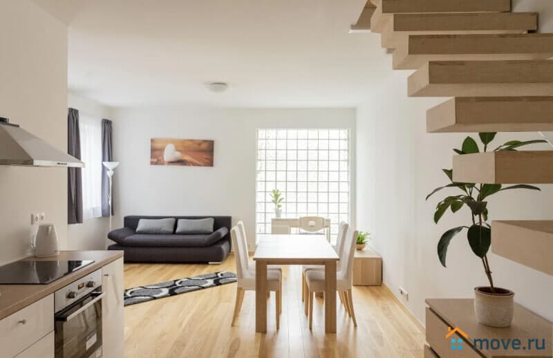 3-комн. квартира, 102 м²