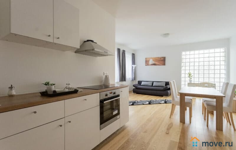 3-комн. квартира, 102 м²