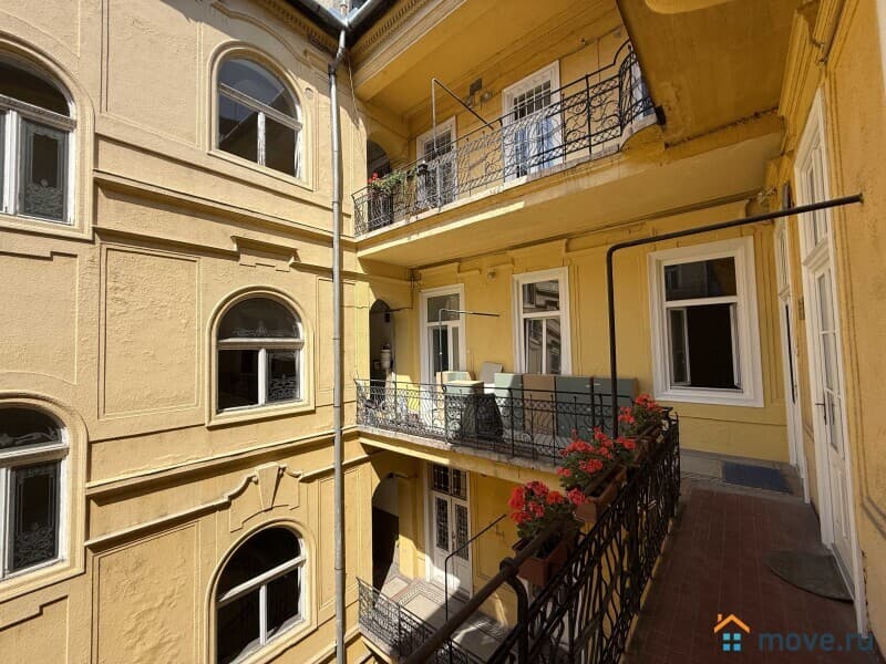5-комн. квартира, 122 м²