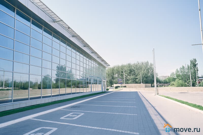 свободного назначения, 1500 м²