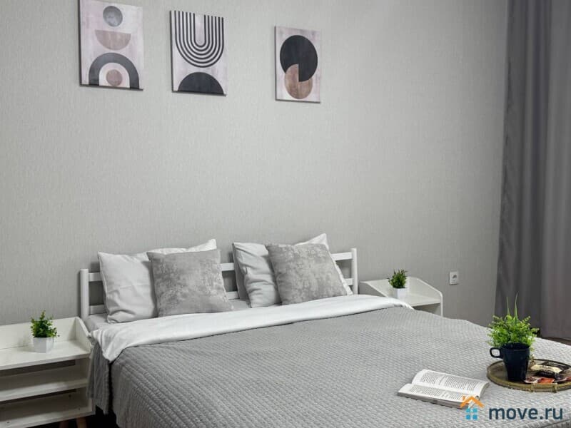 студия, 40 м²