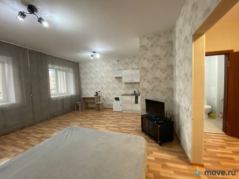 студия, 40 м²