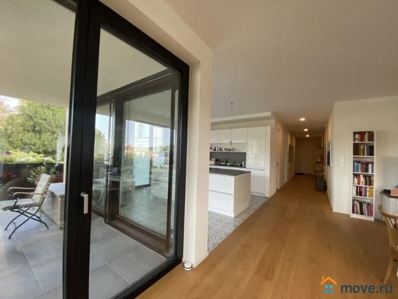 4-комн. квартира, 205 м²