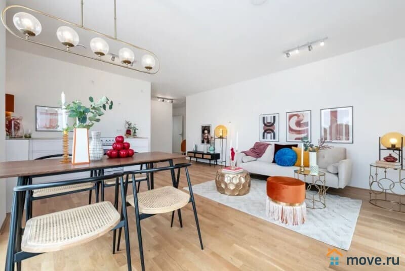 2-комн. квартира, 55.8 м²