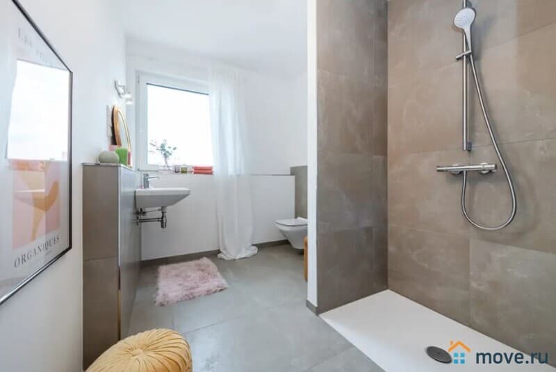 2-комн. квартира, 55.8 м²