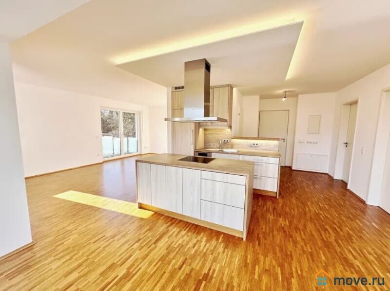 3-комн. квартира, 92.1 м²