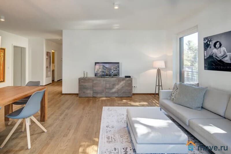 3-комн. квартира, 93.2 м²