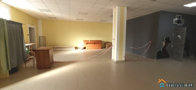 торговое помещение, 130 м²