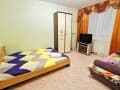 Объявление об аренде однокомнатной квартиры на сутки, 40 м², этаж 3 из 5. Фото 1