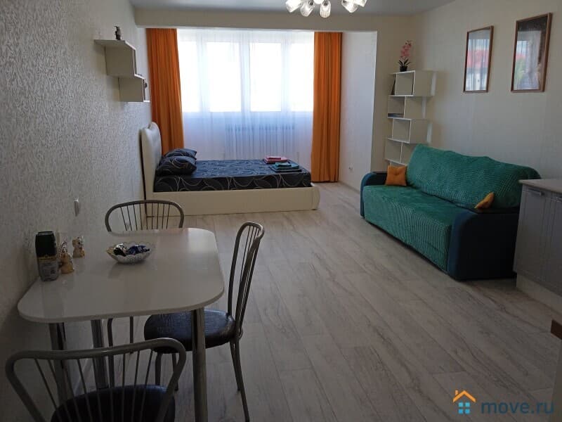 студия, 37 м²