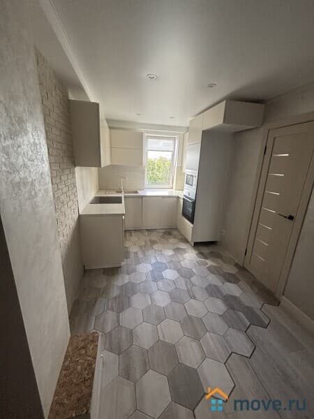 3-комн. квартира, 67.3 м²