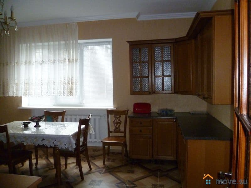 2-комн. квартира, 76 м²