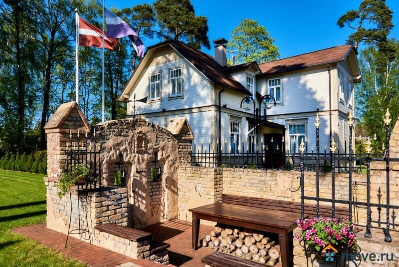 вилла, 270 м², 20 соток