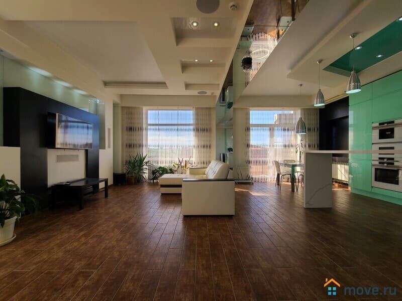 2-комн. квартира, 126 м²