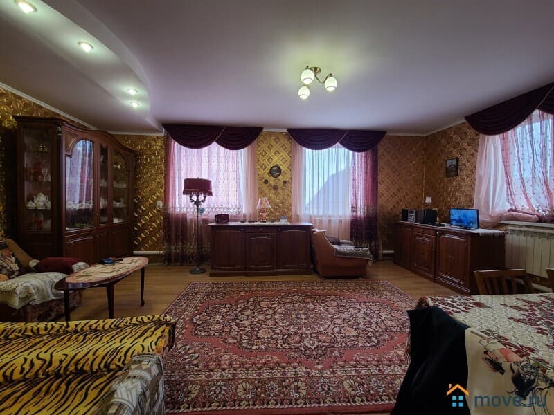 дом, 150 м²